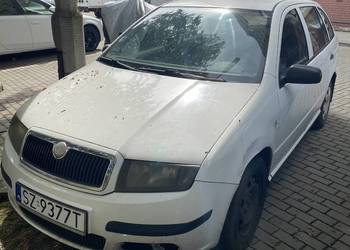 Skoda Fabia jeżdżąca