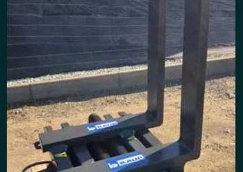 Obrotowy Chwytak Widłowy KAUP obrotnica 360 stopni 3 klasa 3000kg