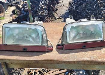 Lampy przód Volvo 460