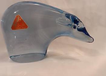 Figurka szklanego niedźwiedzia polarnego z Murano Figurka szklanego niedźwiedzia polarnego z Murano