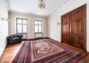 Prestiżowy lokal w centrum | Półwiejska/Ogrodowa