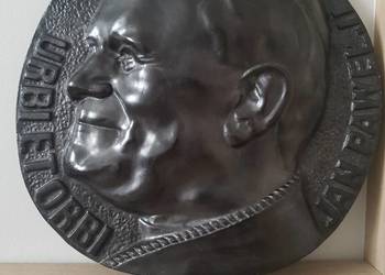 Relief płaskorzeźba Jan Paweł II grafit