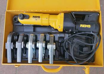 ELEKTRYCZNA ZACISKARKA DO RUR POWER PRESS SE REMS 572111 R220