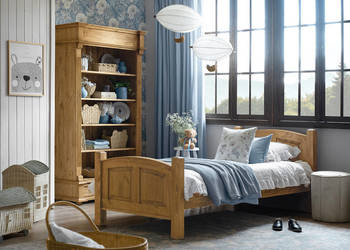 Woskowany regał ozdobny z drewna REG 03