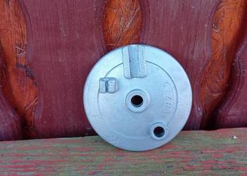 Szczękotrzymacz dekiel bęben romet motorynka przód przedni zzr