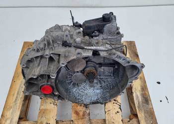 Volvo S60 II V60 2.0 D3 SKRZYNIA BIEGÓW manualna DG9R-7002-LA 1285121