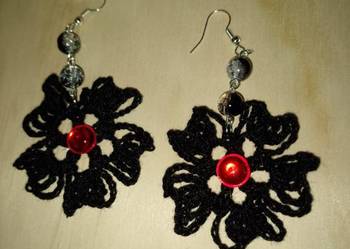 Czarna Perła szydełkowa kolczyki 4,5 na 6,5