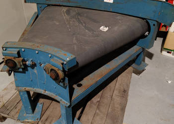 Przenośnik taśmowy zakręt szerokość taśmy 100 cm długość 120 cm wyposażony…