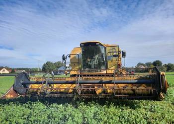 Kombajn New Holland TX66