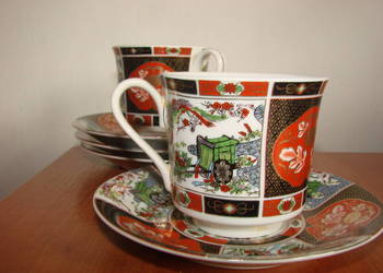 porcelanowe filiżanki