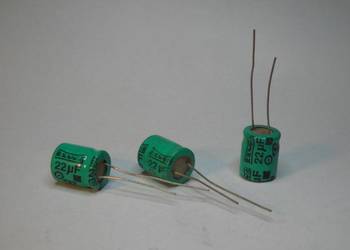 Kondensator 22uF 40V Unitra ELWA