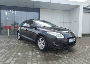 1.6 benzyna 6 biegów klimatronik nowy rozrząd sprzęgło