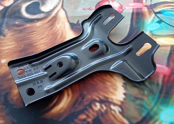 VW Golf Vll Wspornik zamka maski 5G0805567