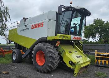 CLAAS LEXION 570 APS HYBRID , 2010 rok heder V750
