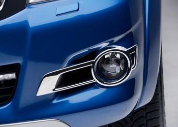 TOYOTA Hilux Nakladka lampy przeciwmgielnej chrom PZ049-0K017 OE