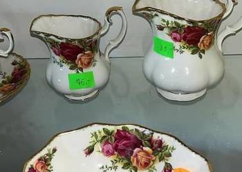 Miseczka, paterka wielokątna.  Royal Albert Anglia. Old Country Roses.  Por