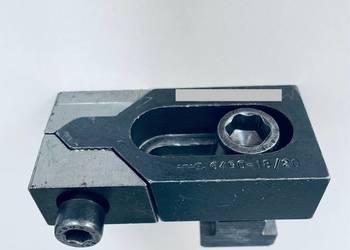 Docisk boczny klinowy AMF 6490-18/20