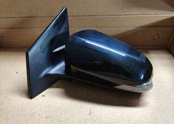 Auris 2 lusterko lewe.