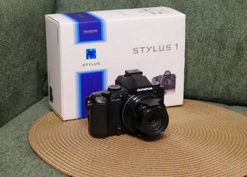 Olympus Stylus 1 (12 Mpix \ f/2.8 \10,7 x zoom opt.\ RAW \JPEG \ Wi-Fi)