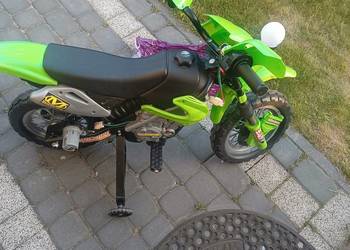Motorek na akumulator