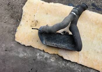AUDI 80 B4 1.9 TDI CHŁODNICA POWIETRZA  INTERCOOLER 028145805