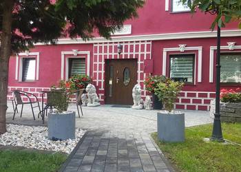 Kamienica, noclegi, mieszkania