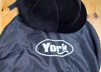 Toczek kask jeździecki firmy York rozm. 55