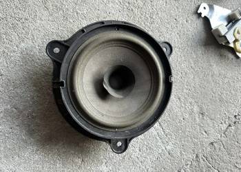 Czesci nissan qashqai, szyba, głośnik,podnośnik szyby,klamka,siłownik zamka