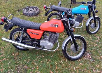 MZ ETZ 250 2 SZTUKI jedna z oc i pt