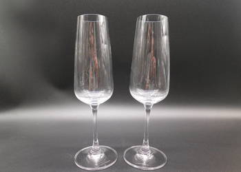 Eleganckie dwa kieliszki Laura Biagiotti – designerskie szkło kryształowe