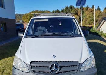 Anglik Mercedes Vito