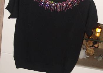 _Elegancki sweterek z kolią r. S/M/L_