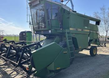 Kombajn John deere 1052