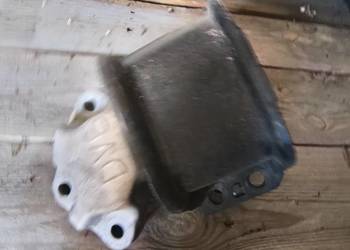 Wspornik mocowanie silnika dv6 peugeot citroen 1.6 HDi 9635583980 ds5