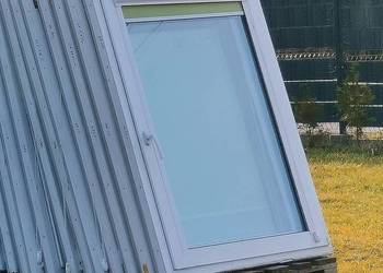 Okno Pcv 107x139 dwuszybowe używane stan BDB żaluzja