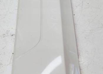 LISTWA DRZWI PRAWY TYŁ AUDI Q3 LY9K 8U0853970