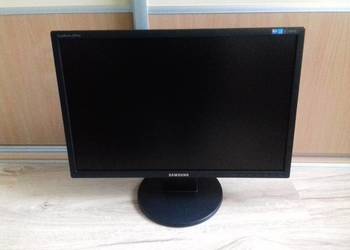 Monitor LCD 22cale 16:10 1680x1050 Samsung SyncMaster 2243NW VGA(D-sub), VE