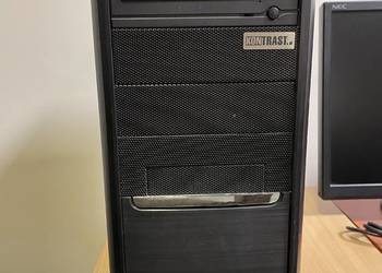 Zestaw komputer + klawiatura + ekran + myszka