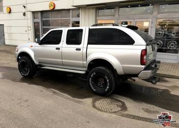 Zabudowa Hardtop Nissan Navara D22 10