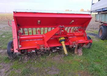 Glebogryzarka kuhn huardt