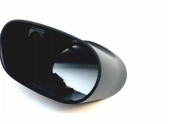 VOLVO XC60 II prawa obudowa lusterka oslona nozka 31402689