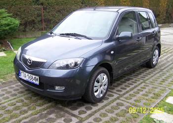 Mazda 2 1.2 75 KM po liftingu klima super stan okazja