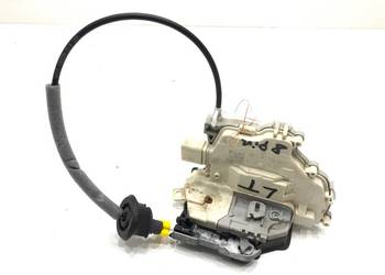 ZAMEK DRZWI LEWY TYŁ AUDI A4 B9 Kombi 4G0839015F