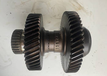 KOMPLETNY ORYGINALNY WAŁEK Z54/50 JOHN DEERE L156144 6010 SERIES	6310