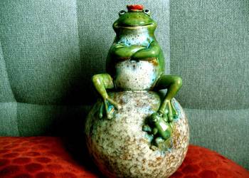 Żaba - Duża figurka _Żaba szczęśliwej rodziny - ceramika - 33 x 20 x 20 cm