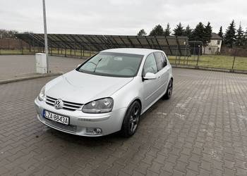 Volkswagen Golf V