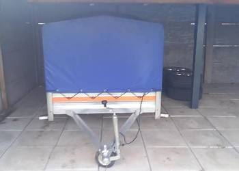 Przyczepka samochodowa