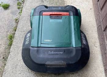 Kosiarka robot ROBOMOW