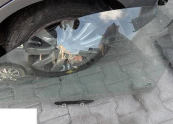 HONDA CIVIC 2004 5D SZYBA DRZWI LEWA PRZEDNIA
