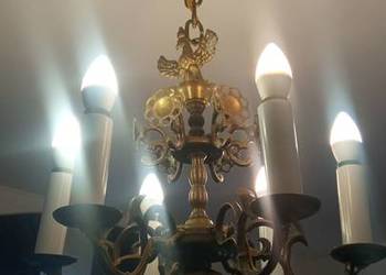 żyrandol stylizowany mosiężny